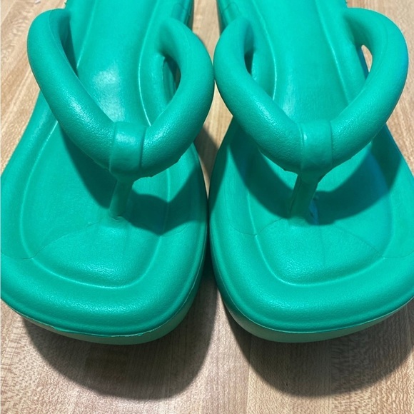 Saligna Women's Platform Flip Flop with Arch Support size 7 (38) - Picture 10 of 12